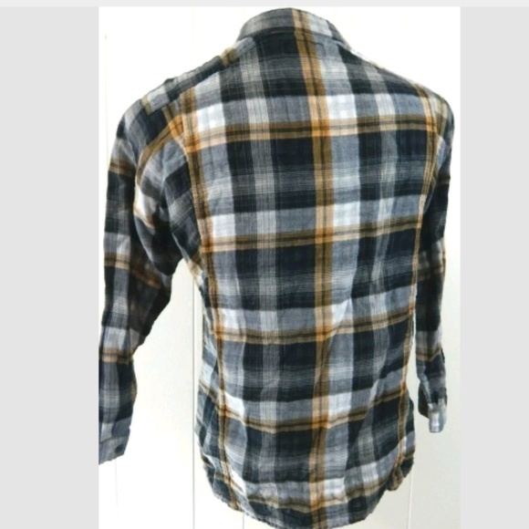 Broadway & Broome Collarless Button Down Shirt - Picture 2 of 3